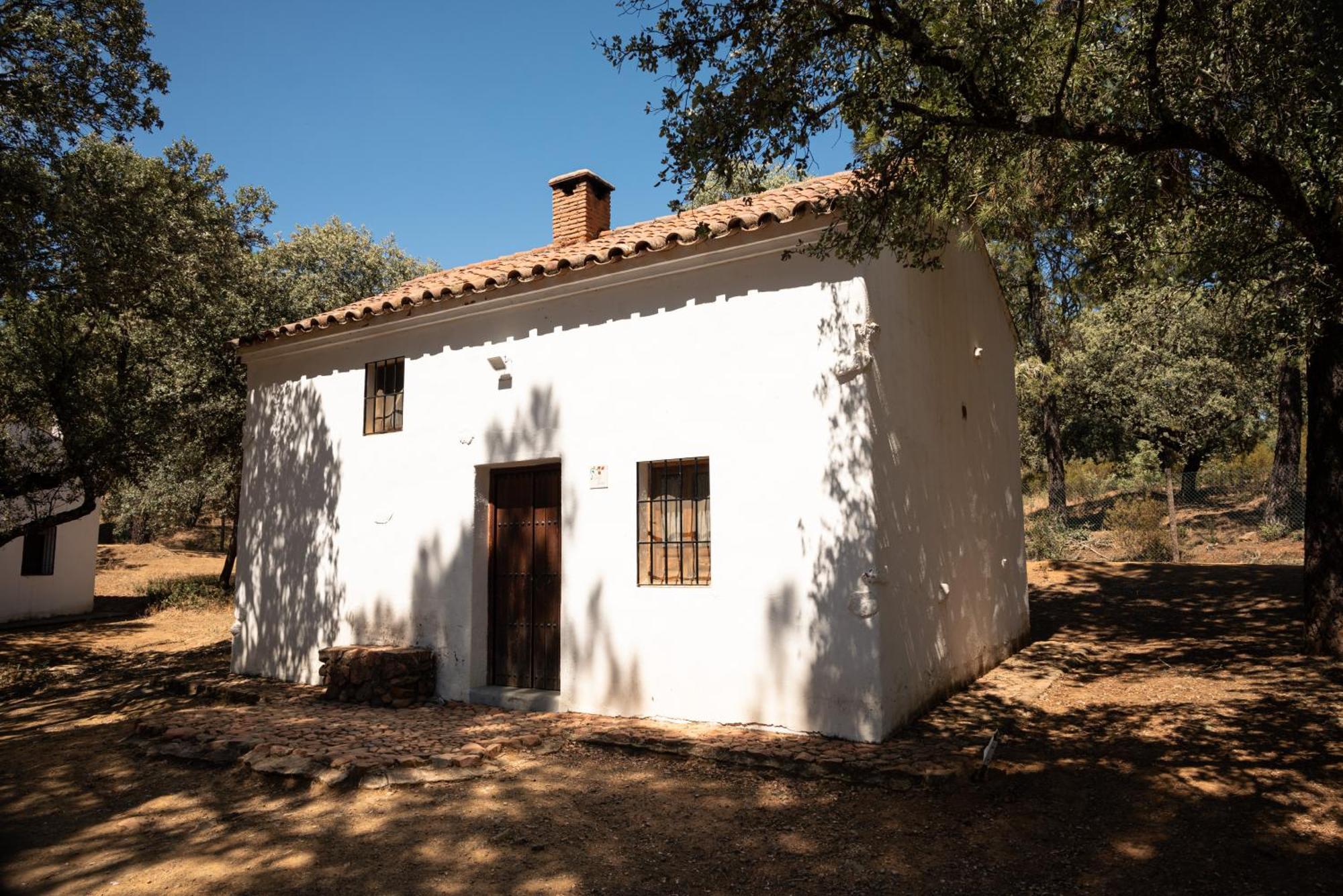 Bungalows Camping Jimmy Jones Villaviciosa de Cordoba Exterior photo