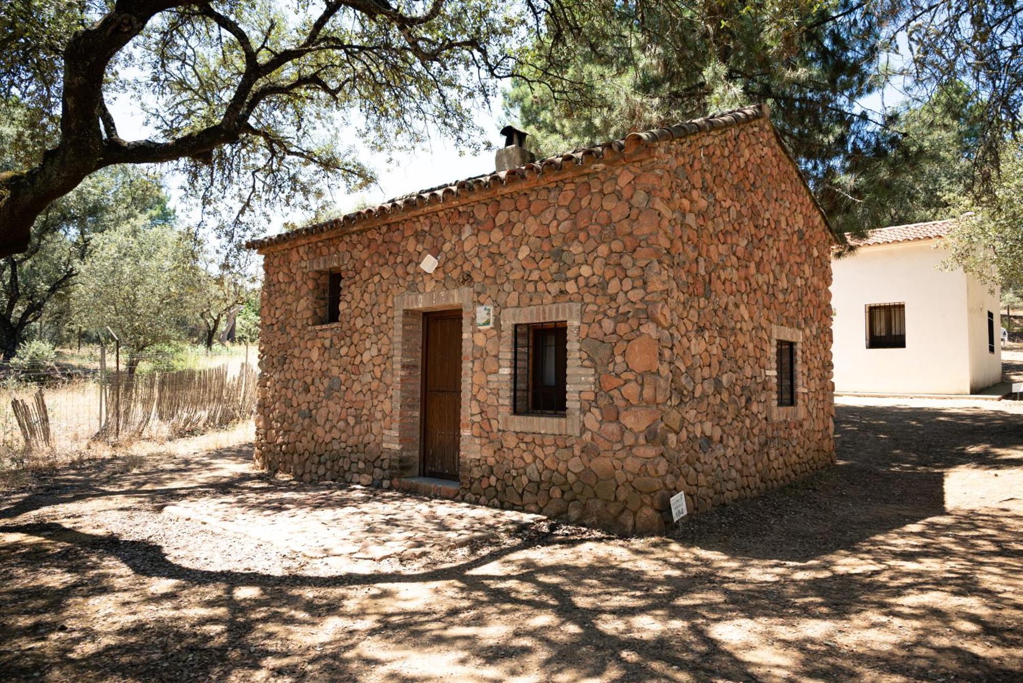 Bungalows Camping Jimmy Jones Villaviciosa de Cordoba Exterior photo