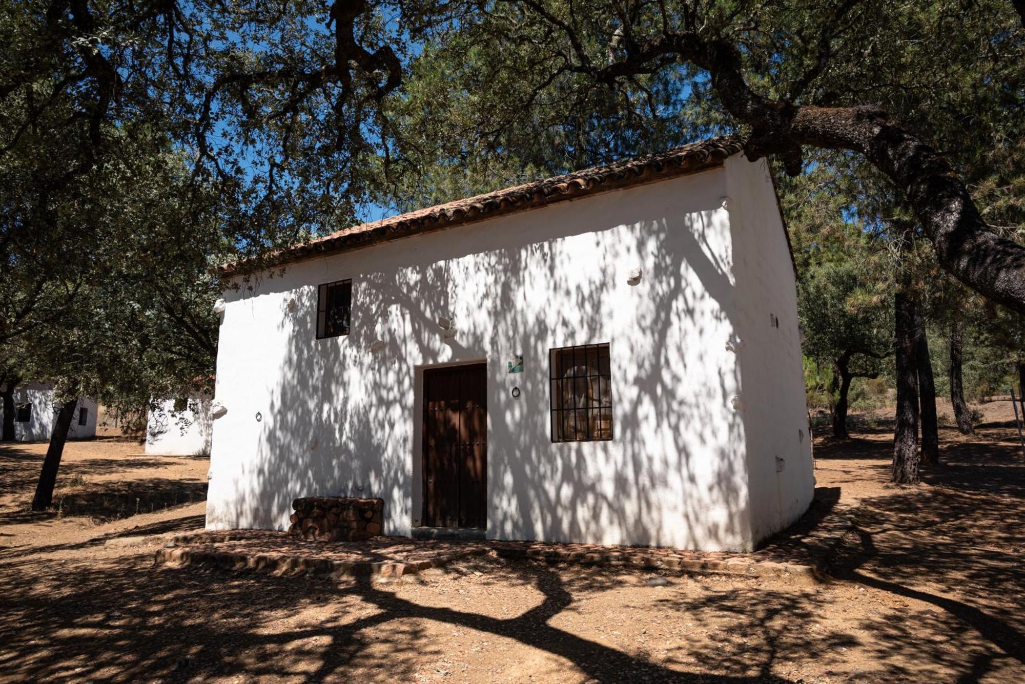 Bungalows Camping Jimmy Jones Villaviciosa de Cordoba Exterior photo